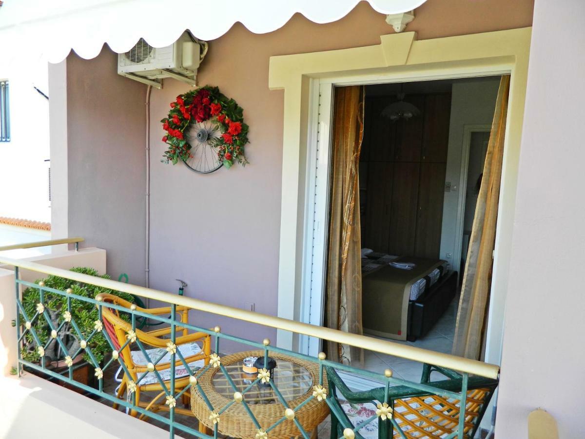 Stella'S Home Glyka Nera Exterior photo
